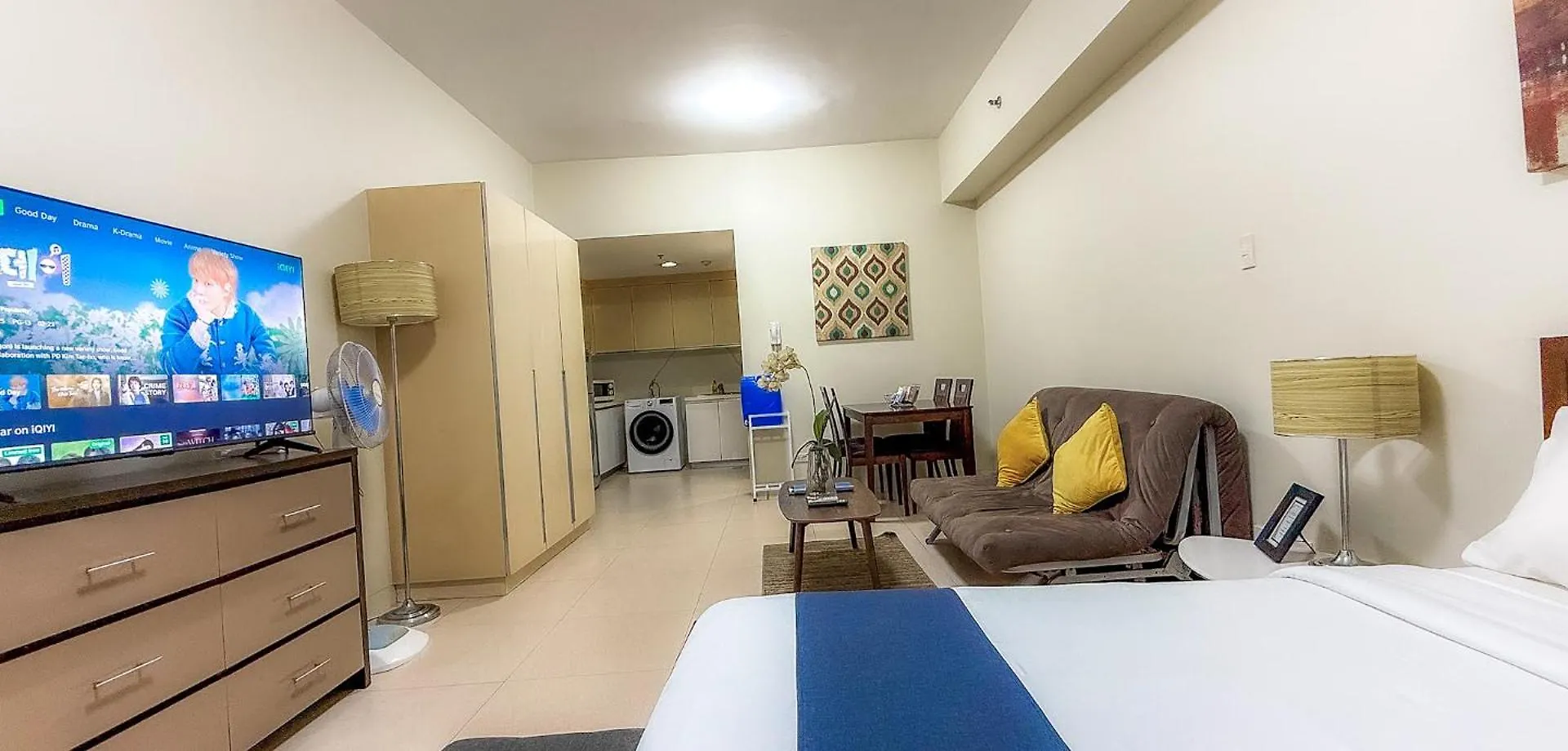 Full-Serviced Residential Apartment In The Infinity, Bgc Manila Hotel