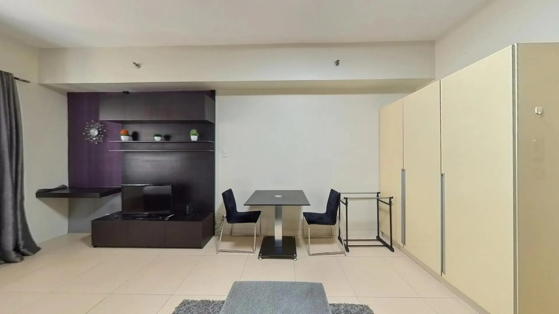 Hotel Full-Serviced Residential Apartment In The Infinity, Bgc Manila