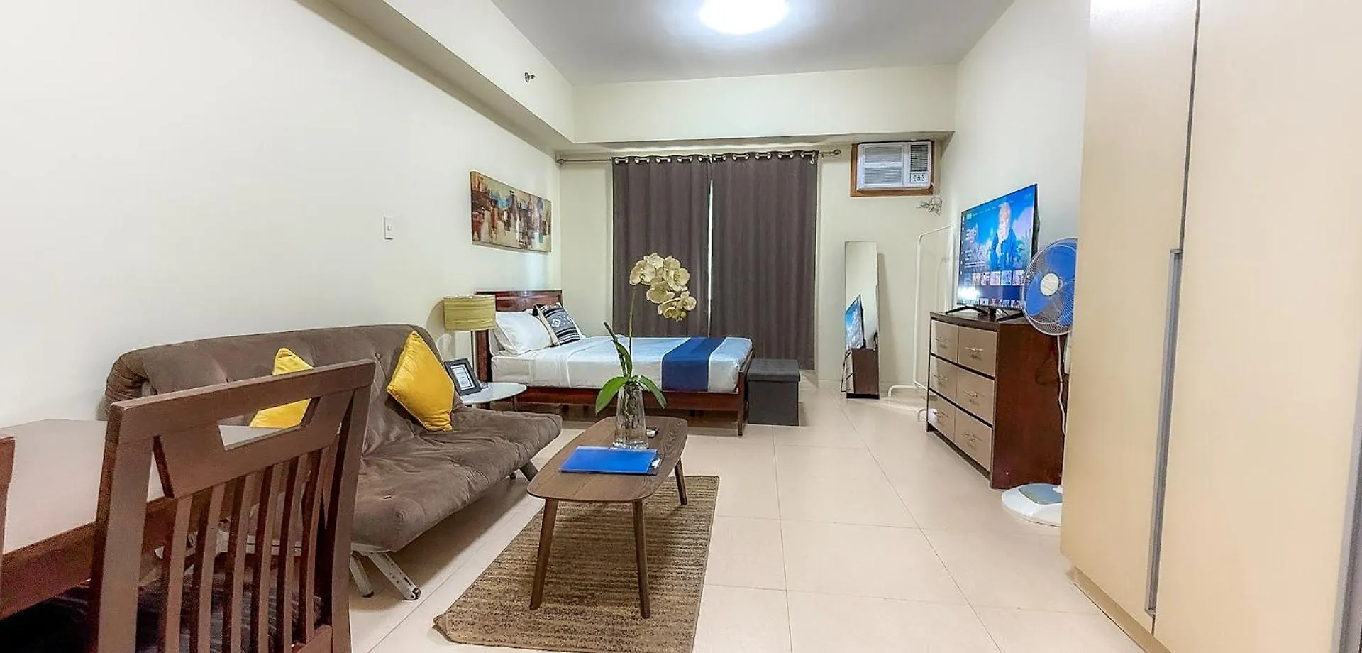 Full-Serviced Residential Apartment In The Infinity, Bgc Manila