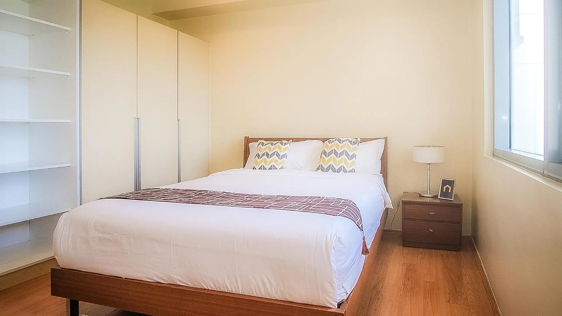Hotel Full-Serviced Residential Apartment In The Infinity, Bgc Manila Philippines