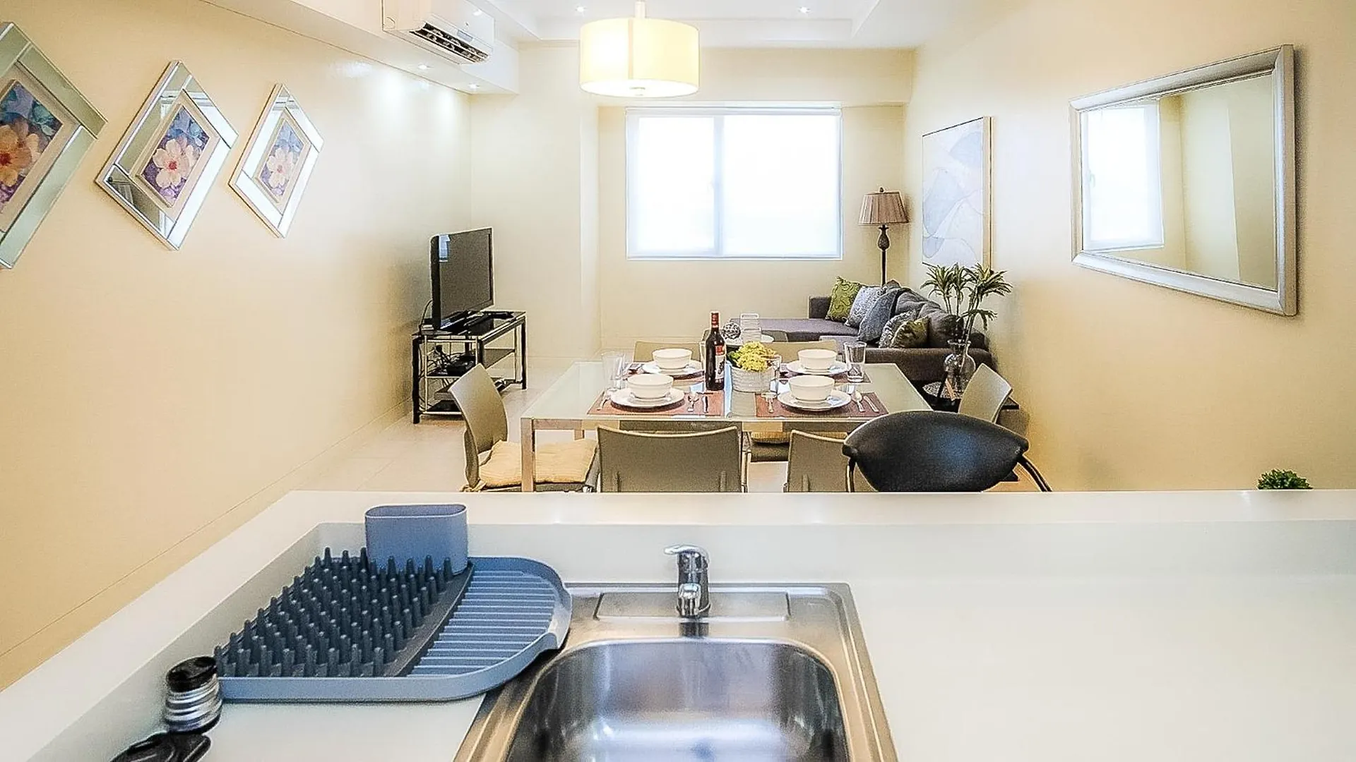 Full-Serviced Residential Apartment In The Infinity, Bgc Manila