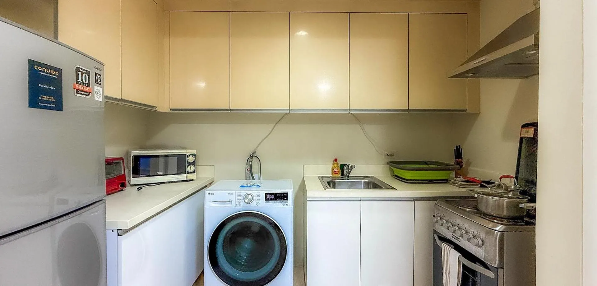 Full-Serviced Residential Apartment In The Infinity, Bgc Manila